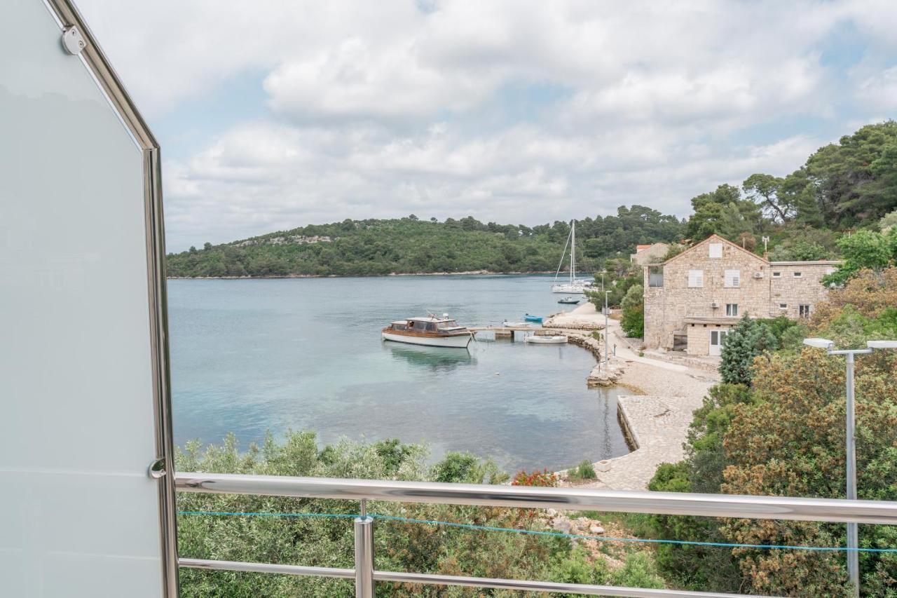 Guesthouse Kamarin Pomena Zewnętrze zdjęcie