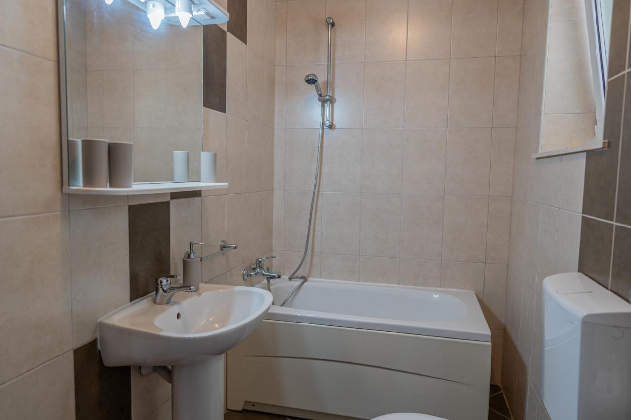 Guesthouse Kamarin Pomena Zewnętrze zdjęcie