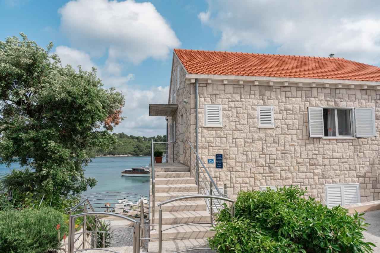 Guesthouse Kamarin Pomena Zewnętrze zdjęcie