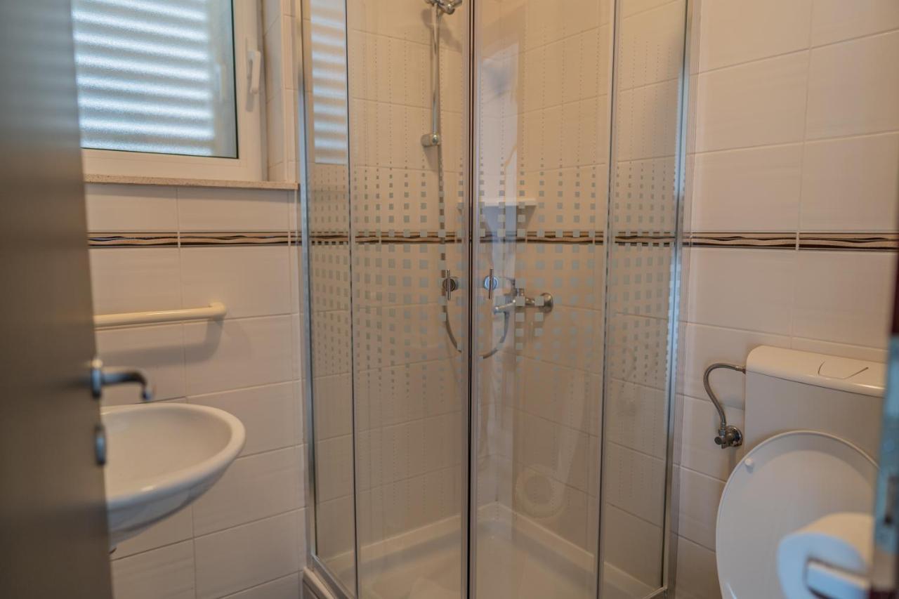 Guesthouse Kamarin Pomena Zewnętrze zdjęcie