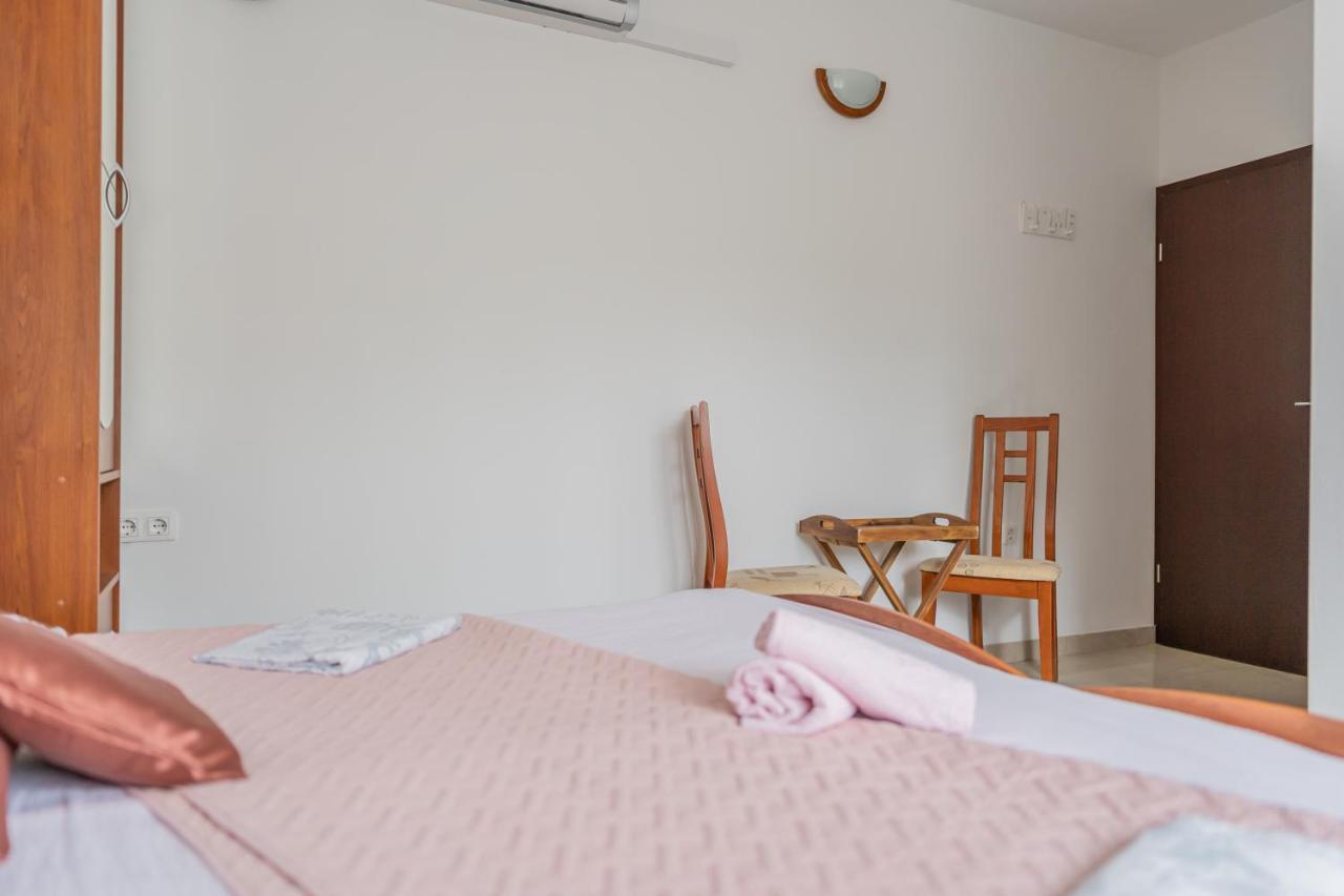 Guesthouse Kamarin Pomena Zewnętrze zdjęcie