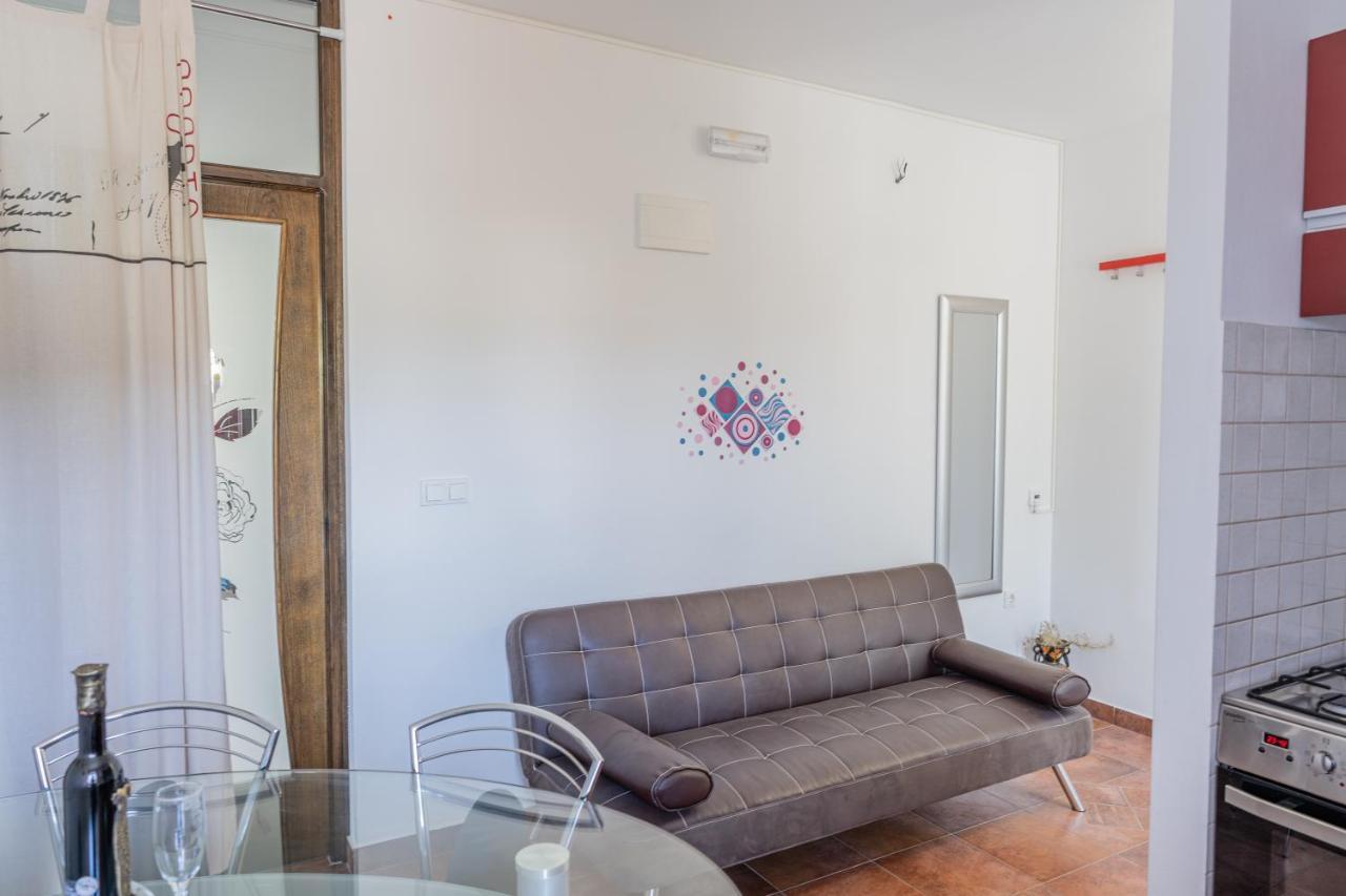 Guesthouse Kamarin Pomena Zewnętrze zdjęcie
